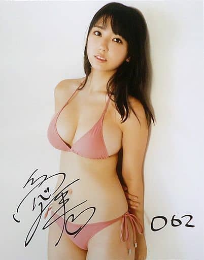 BLT沢口愛華直筆サイン入りパネル1つ 駿河屋 -<中古>沢口愛華 直筆サイン入り写真パネル 2020年B.L.T.完全