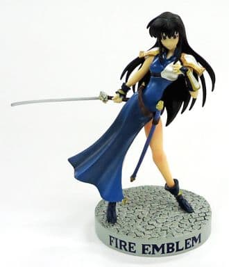 FE 聖戦の系譜 フィギュア アイラ 破損あり】FE 聖戦の系譜 フィギュア アイラ - メルカリ