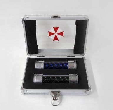 バイオハザード 暗所発光 T-ウイルス&アンチウイルス 2本セット 41MPrL3tQrL.jpg_BO30,255,255,