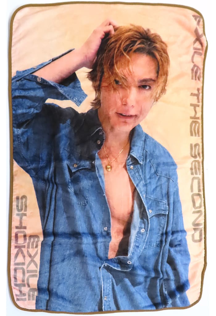 EXILE THE SECOND SHOKICHIクッション 駿河屋 -<中古>EXILE SHOKICHI produce Relaxブランケット