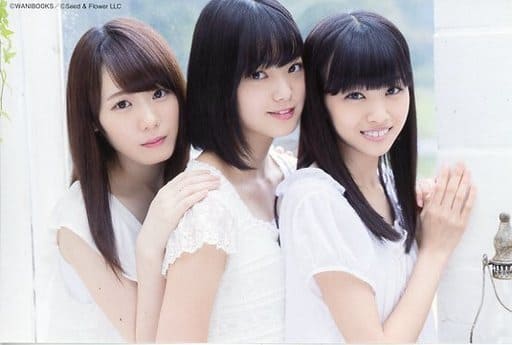 欅坂46 小池美波×平手友梨奈×原田葵 UTB ポストカード セブンネット 892511271.jpg