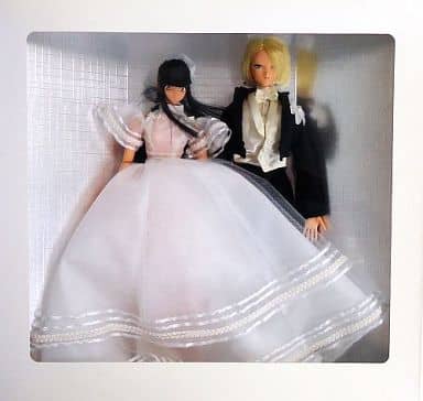 サクラ大戦、桂由美ブライダルスペシャルドール 駿河屋 -<中古>真宮寺さくら＆マリア・タチバナ 「ブライダルショー