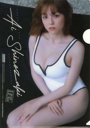 ヤングチャンピオン 2015年07　篠崎愛　クリアファイル　両面ビッグポスター付 994129002.jpg