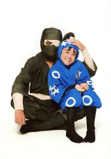 Official Photo Male Actor Onaga Taku Zappukun 奈門 Koga Ru Fushiki Tsurumachi Whole Body Character Actor Shot Costume Black Blue Sitting Koza Musical