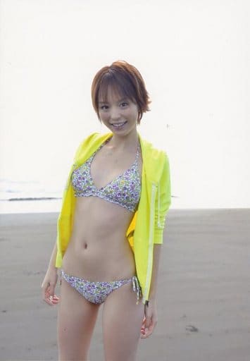 【未開封】 平野綾 2009年カレンダー ビキニ上下逆さま 平野綾が水着を逆さまに着けた「AYA STYLE」事件にラジオ番組で言及