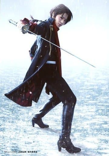佐藤流司 加州清光 全身 服装黑色 红色 向右 角色生写真 一部服装 音乐剧 刀剑乱舞 幕末天狼传 杂货 小物件 Suruga Ya Com