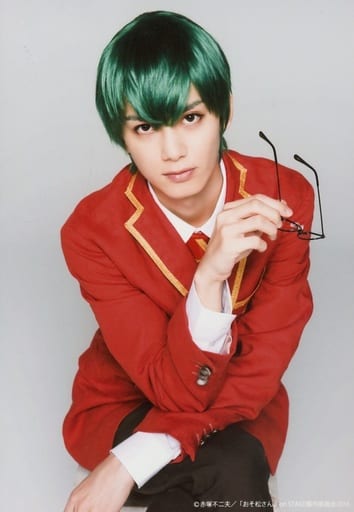 Official Photo Male Actor Kento Ono Matsu Thyolo Kneecaps Uniforms Seats Glasses Character Actor Shot F6 Stage Osomatsu On Stage Six Men S Show Time Random Bromide 雑貨 小物 Suruga Ya Com