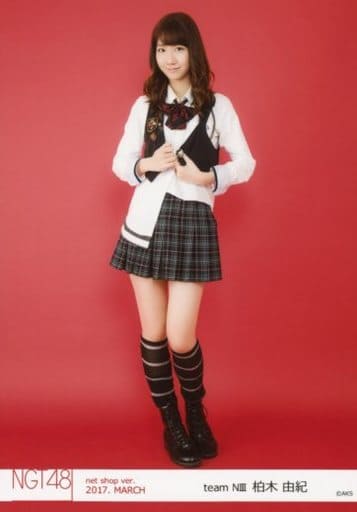 値下げ中　AKB サッカーユニフォーム柏木由紀　限定品 柏木由紀がバスケットファン3,500人を前に最新曲「miss you」を熱唱