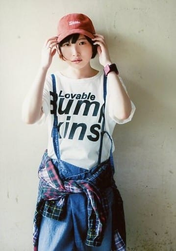 南条爱乃 膝上 服装白 蓝 双手帽子 南条爱乃写真集 Summary Of Jolmedia Gamers特典生写真 杂货 小物件 Suruga Ya Com