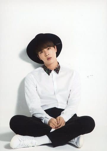 Bts Jin Whole Body Sitting Costume White Black Black Hat Koza Background White Bts 1 St Anniversary Limited Shop In Shibuya Marui I Need U Original Photo Goods Accessories Suruga Ya Com