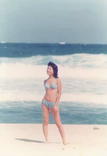 石野真子 レア生写真（水着）Vセット（5枚）