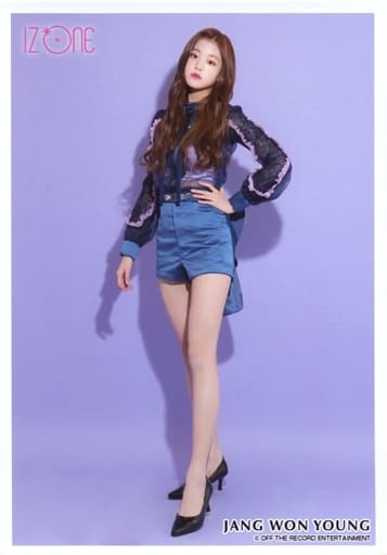 IZ*ONE ウォニョン　生写真　Yellow&Purple ver 4種セット 100%正規品通販IZ*ONE ウォニョン 生写真 Yellow&Purple ver 4種セット