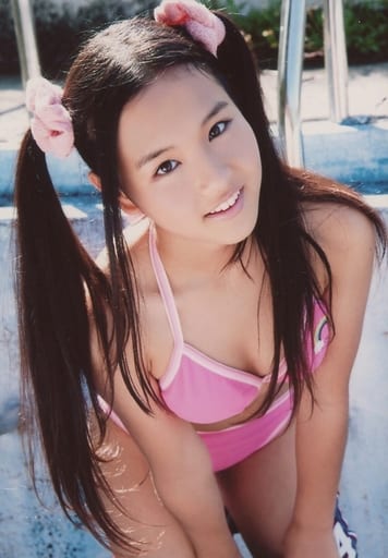 ジュニアアイドル  あみ 駿河屋 -<中古>あみ/膝上・水着ピンク・両手下・顔傾げ/DVD「あみ ami-go」特典生写真（女性生写真）