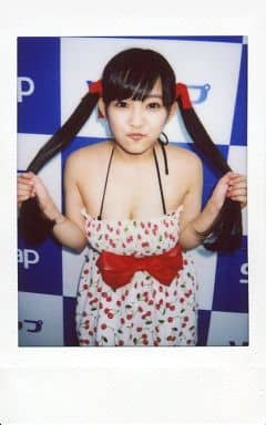 Official photo (Female) / Gravy idol Jun Amaki / Upper Body / Costume
