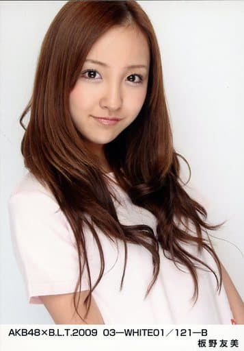 板野友美 AKB 写真 駿河屋 -<中古>板野友美/AKB×B.L.T.2008 05-BLUE01/227-A（女性
