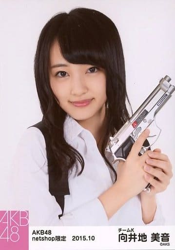 向井地美音キーホルダー AKB48 向井地美音 浮きウキキーホルダー - メルカリ