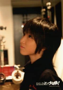生写真(ジャニーズ)/アイドル/ジャニーズ　ジャニーズ/京本大我/バストアップ・衣装黒・体左向き・目線上/ジャニーズJr.の大冒険! 駿河屋 -<中古>ジャニーズ/京本大我/バストアップ・衣装黒・体