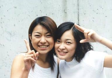 Official Photo Halopro Idol Morning Musume Morning Musume Aya Ishiguro Sayaka Ichii Horizontal Bust Up Peace Gray Background Official Official Photo Goods Accessories Suruga Ya Com