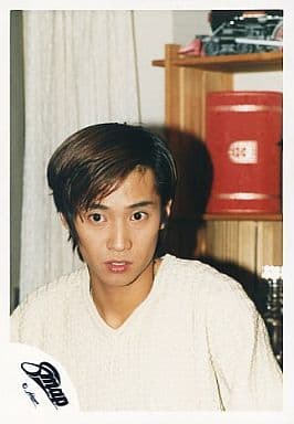 駿河屋 -<中古>SMAP/中居正広/バストアップ・衣装白・目線左・口