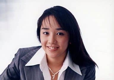 駿河屋 -<中古>西田ひかる/横型・スーツ/公式生写真（女性生写真）