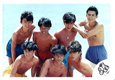 駿河屋 -<中古>光GENJI/7人(集合)/横型・水着・背景海/公式生