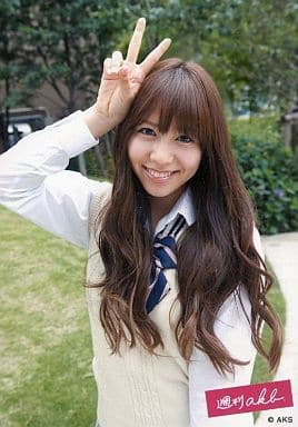 板野友美・河西智美 サイン色紙 Amazon | モバコン 「桜からの手紙 