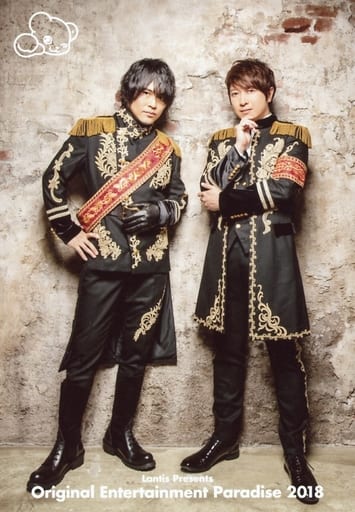 Official Photo Male Voice Actor D A T D A T Daisuke Ono Takayuki Kondo Whole Body Kondo Left Hand Belly Ono Right Hand Jaw