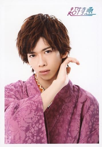 超特急 涼瓜 船津稜雅 豐胸 紫衣 和服 揚右手 背景白 Bullet Train Arena Tour18golden Epoch 生寫真第60彈 雜貨 小配件 Suruga Ya Com