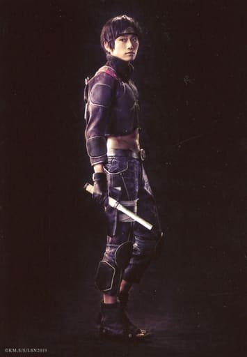 定本楓馬 犀牛 全身 右向 背景黑 角色生写真 现场 斯佩克特公司库尔 Naruto 漩涡鸣人 晓调查 明信片 杂货 小物件 Suruga Ya Com