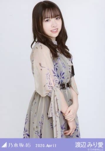 渡邊愛 上半身 第八屆bd直播服裝1 乃木坂46 April Webshop Limited隨機直播照片 雜貨 小配件 Suruga Ya Com