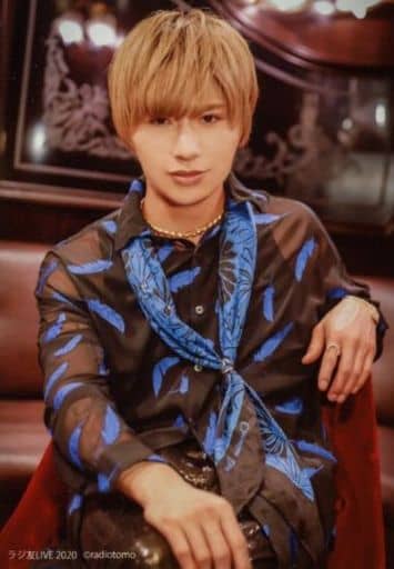 Toshinari Fukamachi Kneecap Sitting Right Hand Kneecap Anklet 