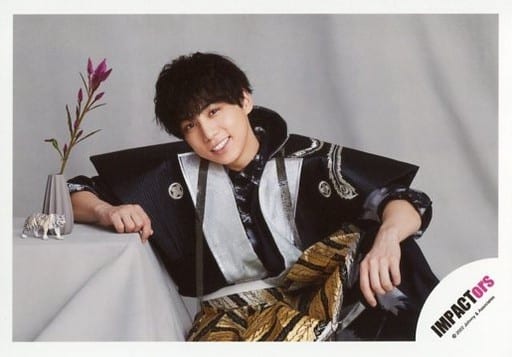 横原悠毅 IMPACTors 公式写真 Jロゴ MJ ① ソロ 混合 横原悠毅(IMPACTors /ジャニーズJr.)の舞台単独初主演。LEGEND STAGE