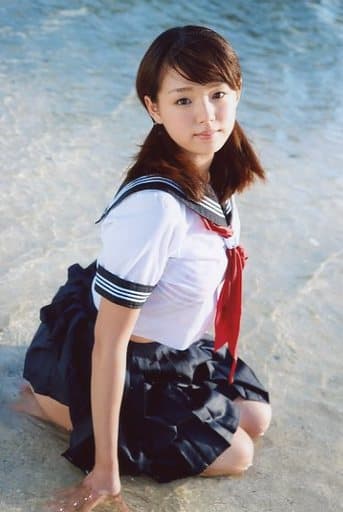 駿河屋 -<中古>AeLL./篠崎愛/全身・衣装白・黒・セーラー服