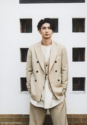 古川雄大/膝上/