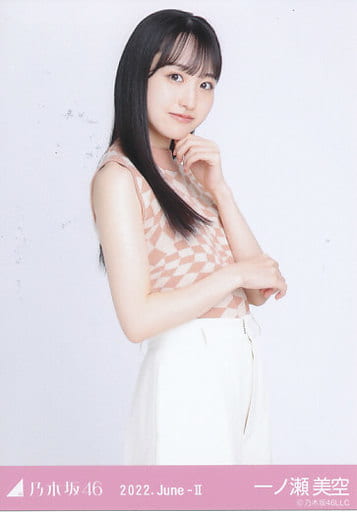 駿河屋 -<中古>一ノ瀬美空/上半身・ノースリーブニット/「乃木坂