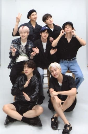 駿河屋 -<中古>防弾少年団(BTS)/集合(7人)/ポストカードサイズ