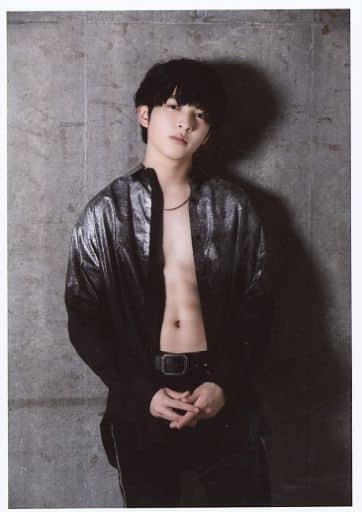 吉田仁人 生写真 Amazon.co.jp: M!LK 吉田仁人 生写真 29杯目 サイン : Toys & Games