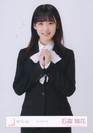 の*ろ様 【櫻坂46】石森璃花 生写真 91コンプ 櫻坂46「石森璃花」生写真 - メルカリ