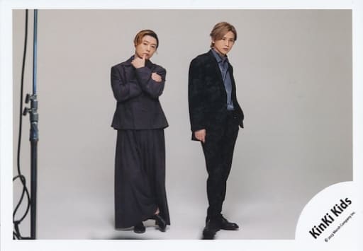 セールKinKiKids公式写真堂本光一　剛個人・集合計1061枚 セールKinKiKids公式写真堂本光一 剛個人・集合計1061枚 - メルカリ