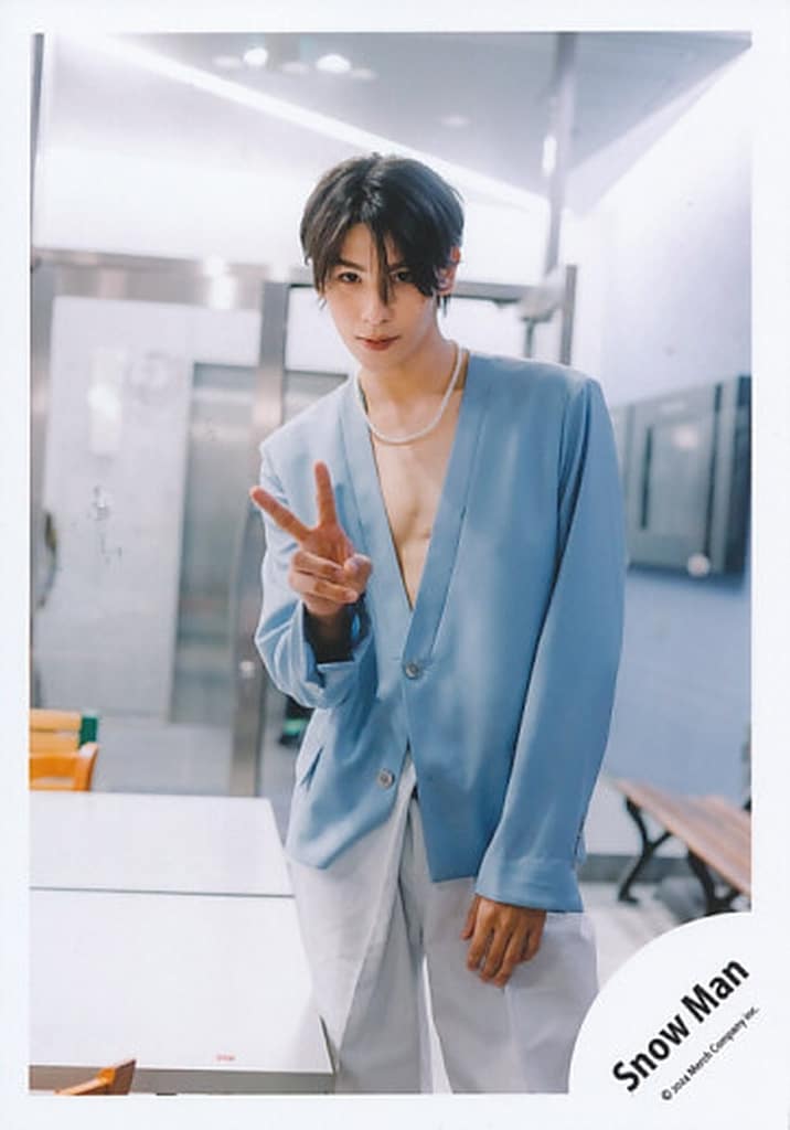 ラウール　45枚❄︎ THE BEST MV&ジャケ写オフショット　公式写真 FASHION] 『NYLON JAPAN GLOBAL ISSUE 05』の表紙にSnow Man ラウール