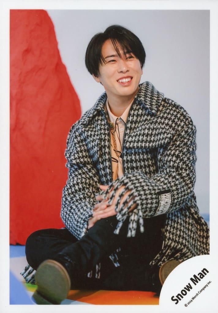あんパン様　宮舘涼太　Snow Man LOVE TRIGGER 公式写真 2219506305.jpg?1711674225