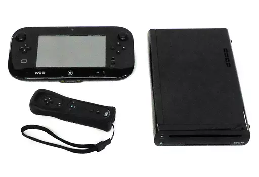 WiiUハード　WiiU本体 マリオカート8セット kuro (状態：箱・説明書欠品)