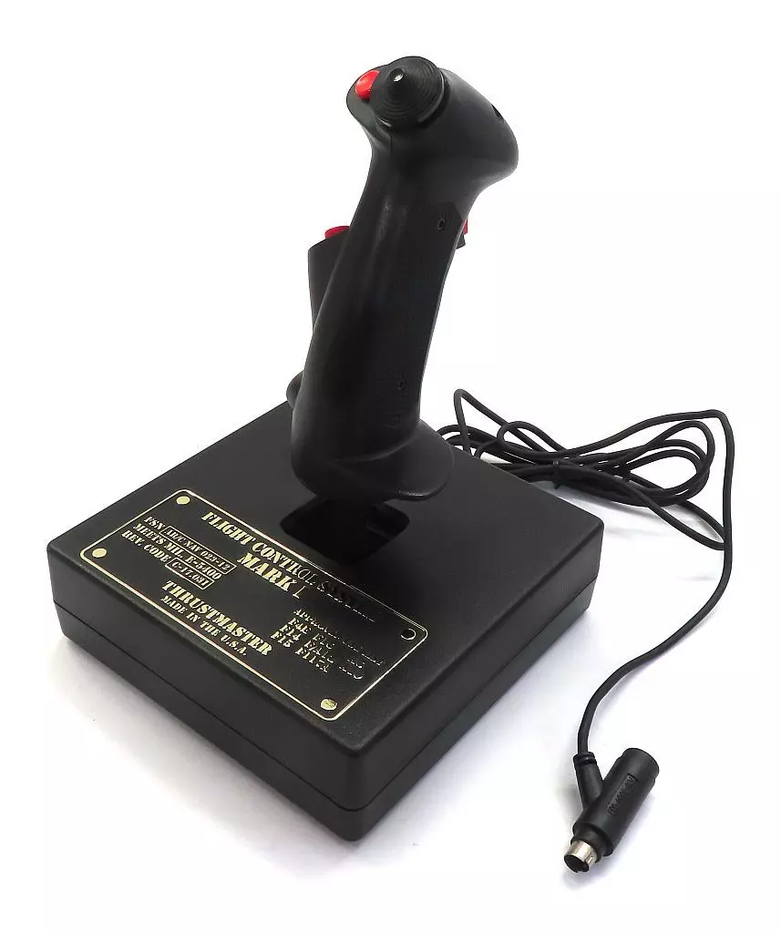 Windows95ハード　THRUSTMASTER MARK I FLIGT CONTROL SYSTEM