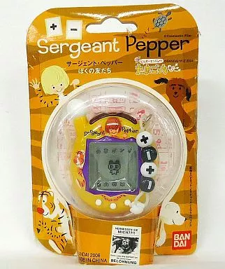 超じんせーエンジョイ たまごっちプラス サージェント・ペッパー 非売品 駿河屋 -<中古>超じんせーエンジョイ!たまごっちプラス (サージェント