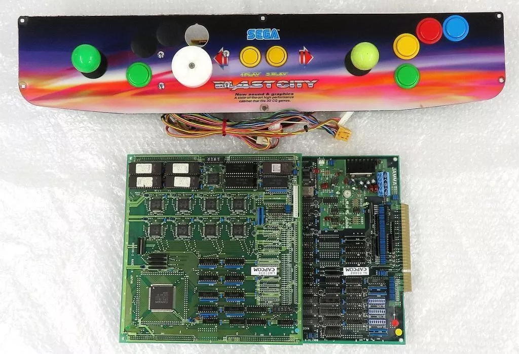 Forgotten Worlds (ロストワールド海外版) [基板のみ] (状態：基板状態難/自作ローリングスイッチ付※詳細は商品説明を御覧下さい)