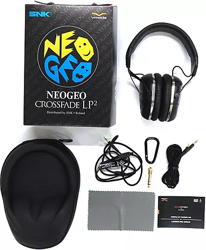 ヘッドフォン　NEOGEO V-MODAヘッドフォン CROSSFADE LP2 SNK×Roland