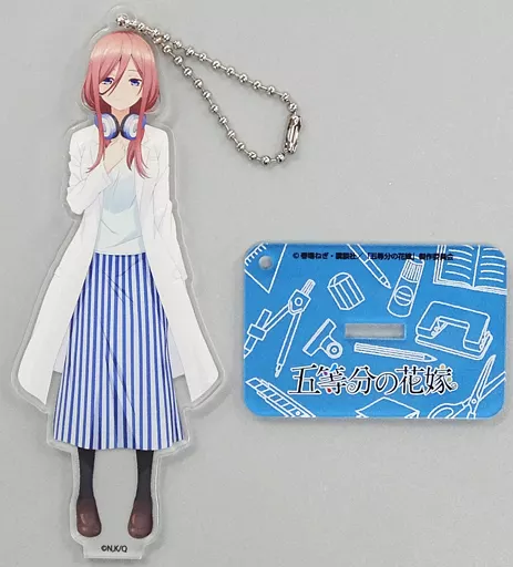 中野三玖先生 描き下ろしアクリルスタンドキーホルダー 「五等分の花嫁」 TSUTAYA限定