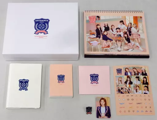 くまみょん　NiziU SEASON’S GREETINGS 2021 Niziu SEASONS GREETINGS 2021 ENTRANCE 【公式通販】