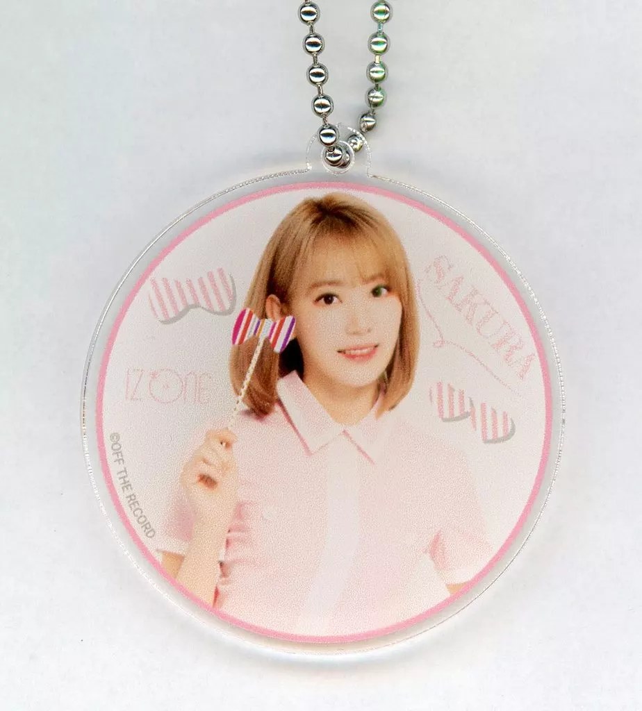 宮脇咲良(IZ*ONE) ランダムアクリルフォト(丸型)