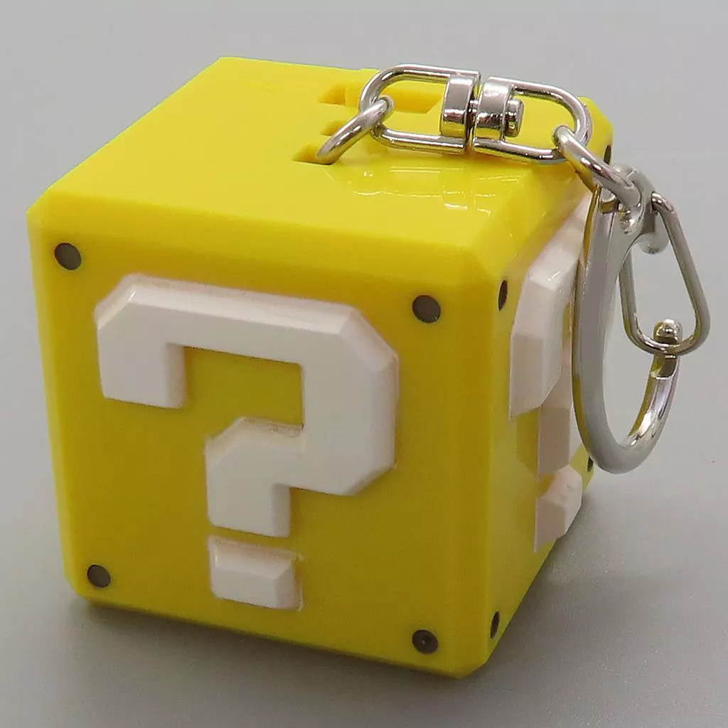 ハテナブロック サウンドキーチェーン 「スーパーマリオ」 ユニバーサル・スタジオ・ジャパン スーパーニンテンドーワールド限定